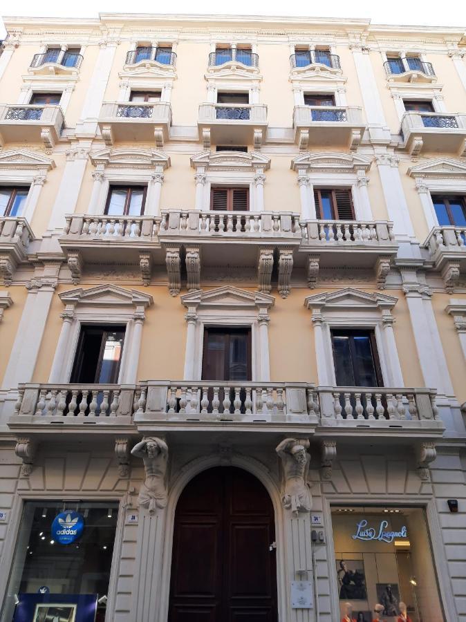 Umberto House Catania Hotel ภายนอก รูปภาพ