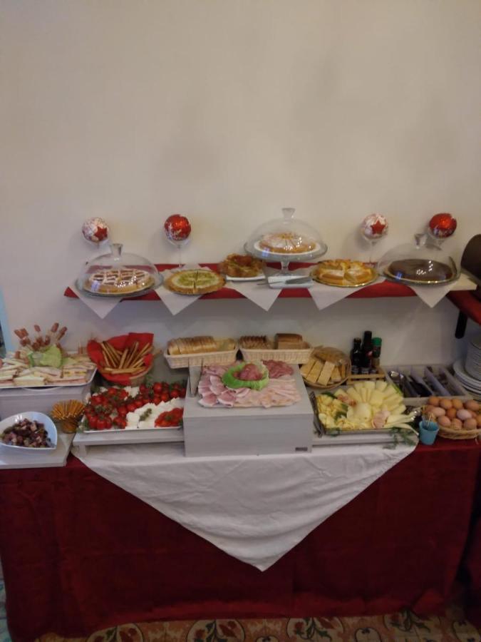 Umberto House Catania Hotel ภายนอก รูปภาพ