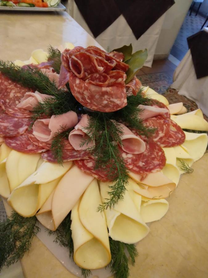 Umberto House Catania Hotel ภายนอก รูปภาพ