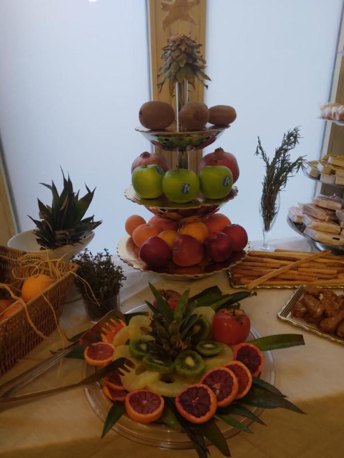Umberto House Catania Hotel ภายนอก รูปภาพ